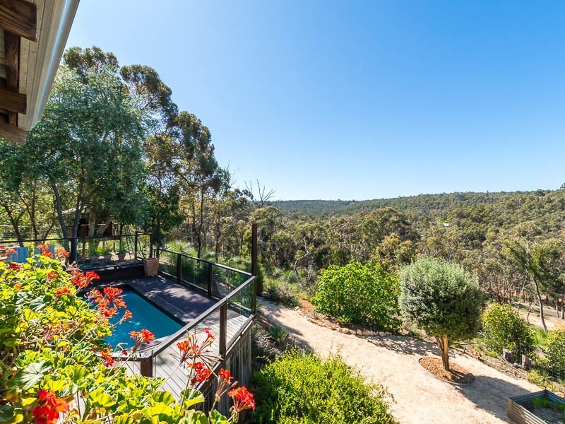 1625 Victoria Road, Hovea WA 6071