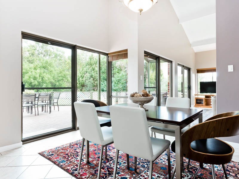 2 Fischer Road, Darlington WA 6070