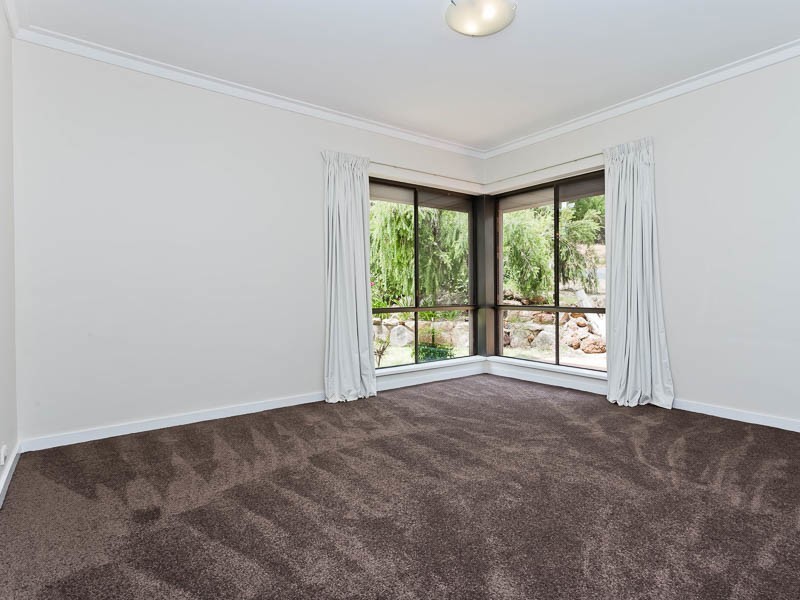 2 Fischer Road, Darlington WA 6070