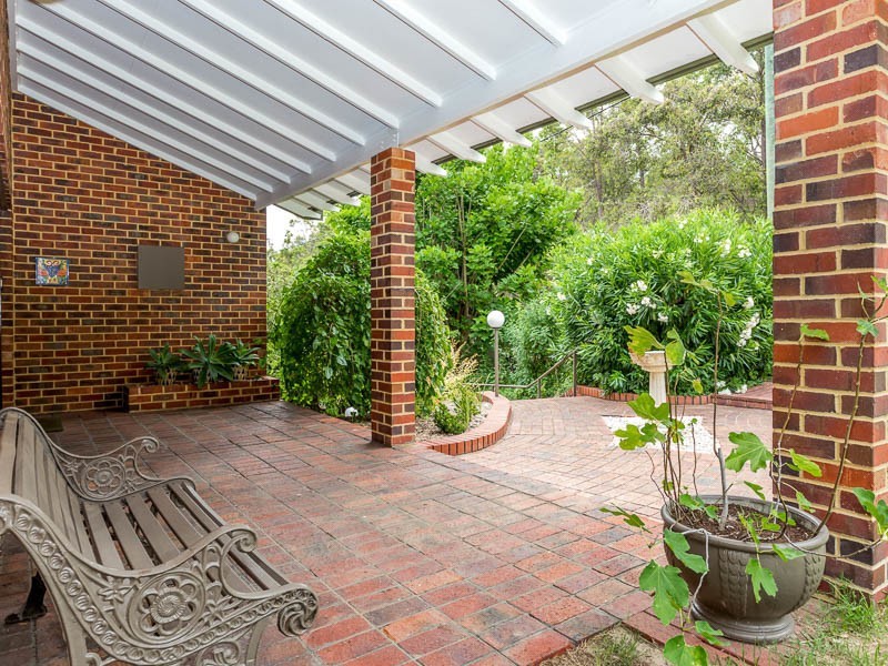 2 Fischer Road, Darlington WA 6070