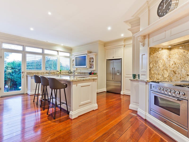 1 Jaraba Avenue, Gooseberry Hill WA 6076