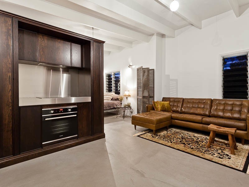 1 Jaraba Avenue, Gooseberry Hill WA 6076