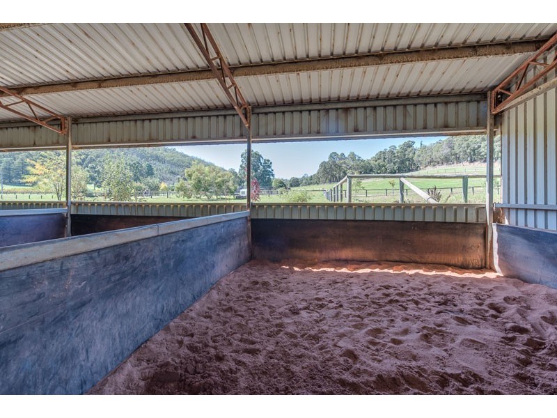 20 Loaring Road, Bickley WA 6076