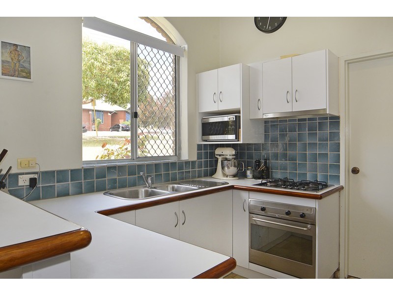 10/125 Waterloo Street, Tuart Hill WA 6060