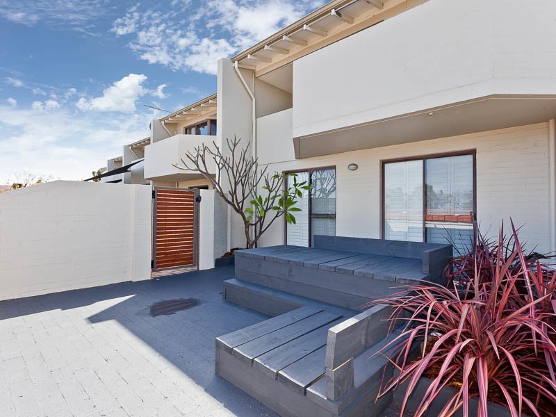 5/41 Robert Street, Como WA 6152