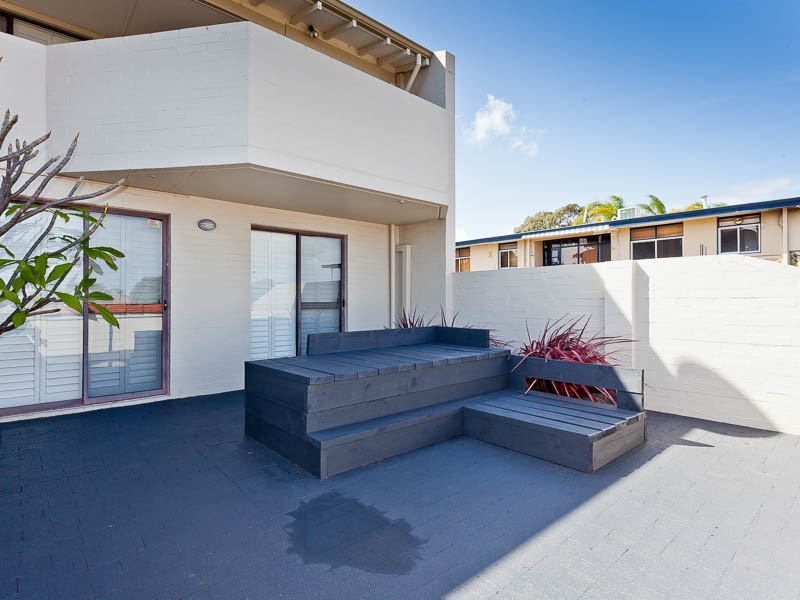 5/41 Robert Street, Como WA 6152