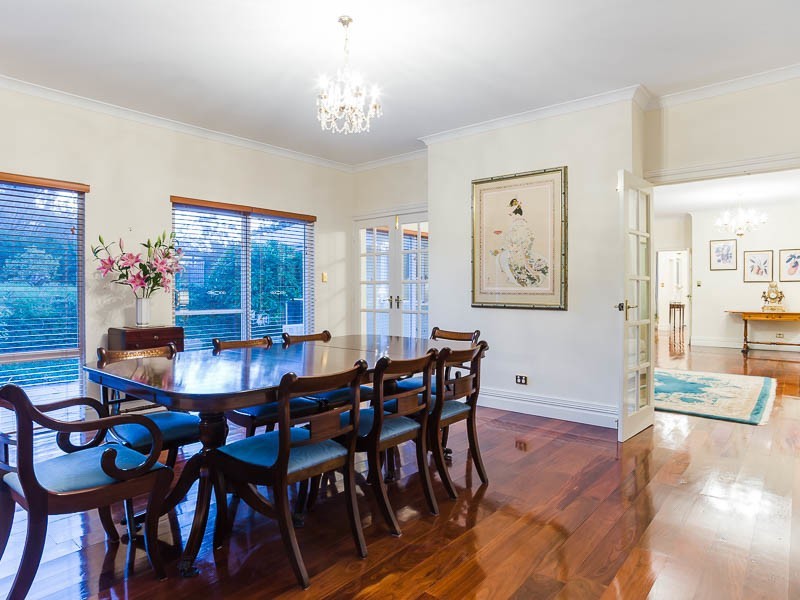 8 Taylor Road, Kalamunda WA 6076