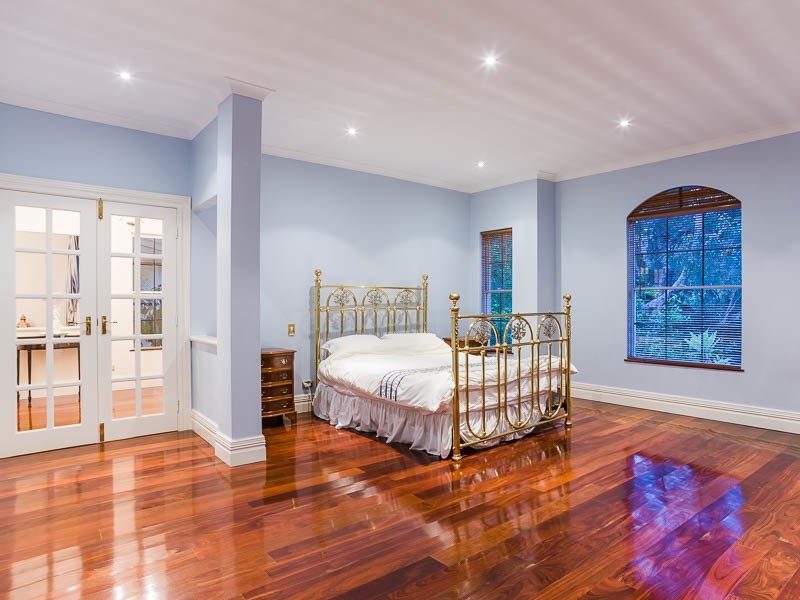 8 Taylor Road, Kalamunda WA 6076