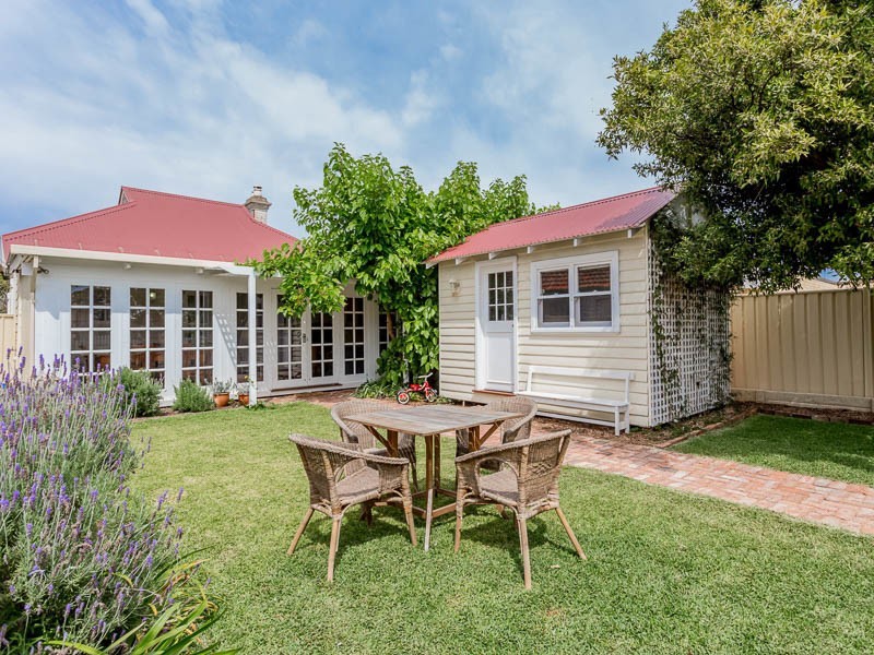 60 Margaret Street, Midland WA 6056