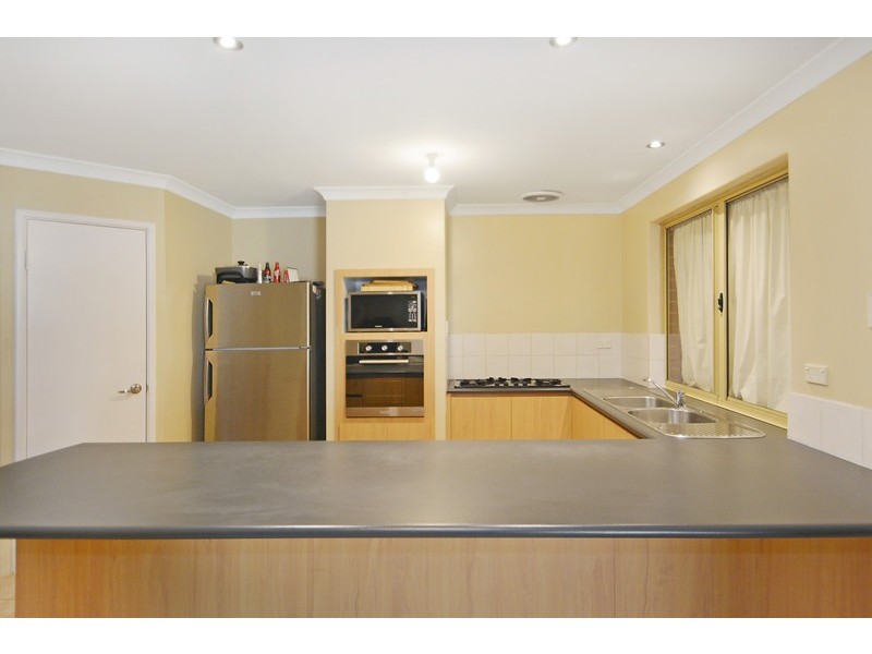 31 Swinden Court, Maddington WA 6109