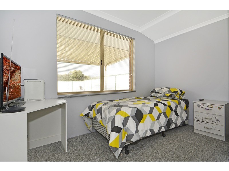 31 Swinden Court, Maddington WA 6109