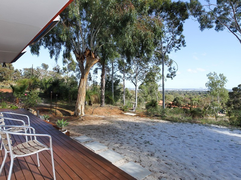 285B Holmes Road, Forrestfield WA 6058