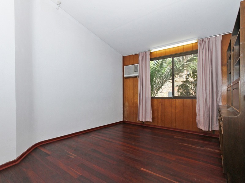 285B Holmes Road, Forrestfield WA 6058