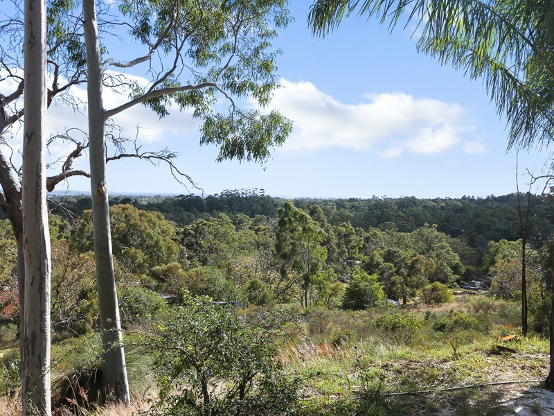 285B Holmes Road, Forrestfield WA 6058