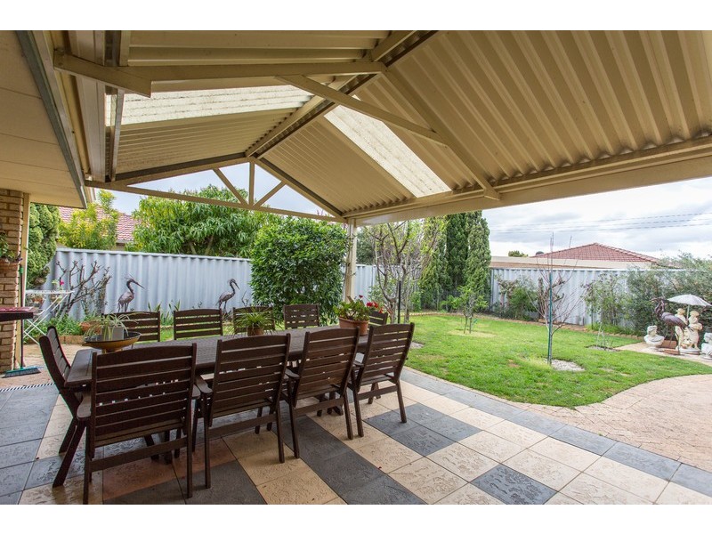 30 Kirwan Way, Winthrop WA 6150