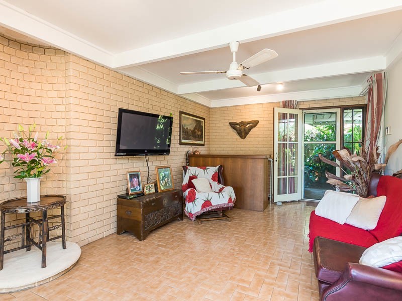 46 Salter Point Parade, Salter Point WA 6152