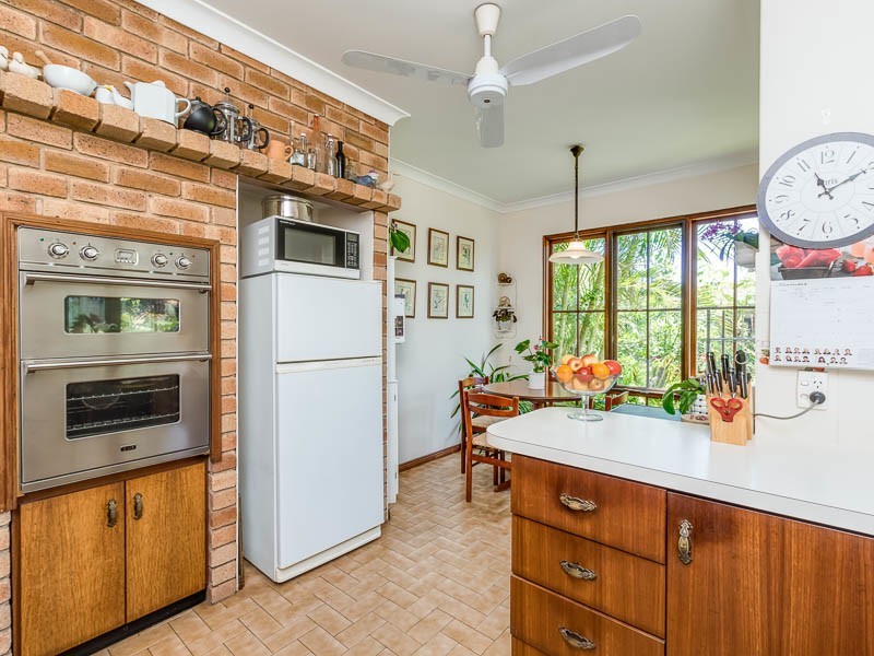 46 Salter Point Parade, Salter Point WA 6152