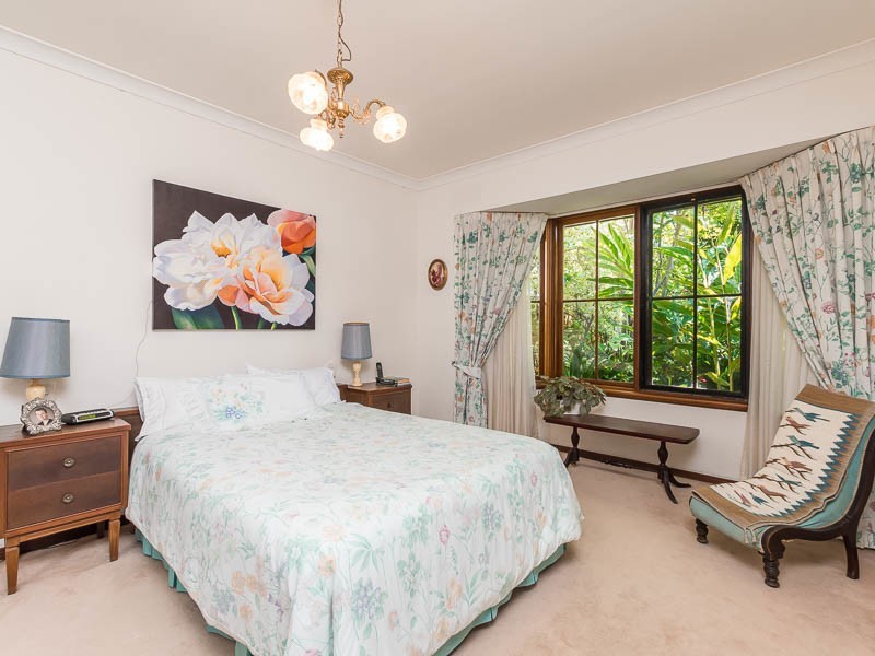 46 Salter Point Parade, Salter Point WA 6152