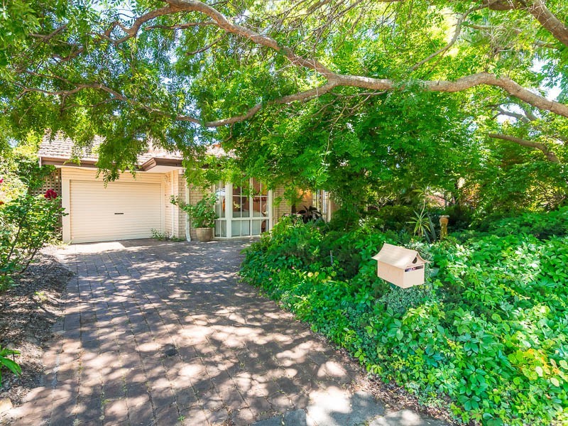 46 Salter Point Parade, Salter Point WA 6152