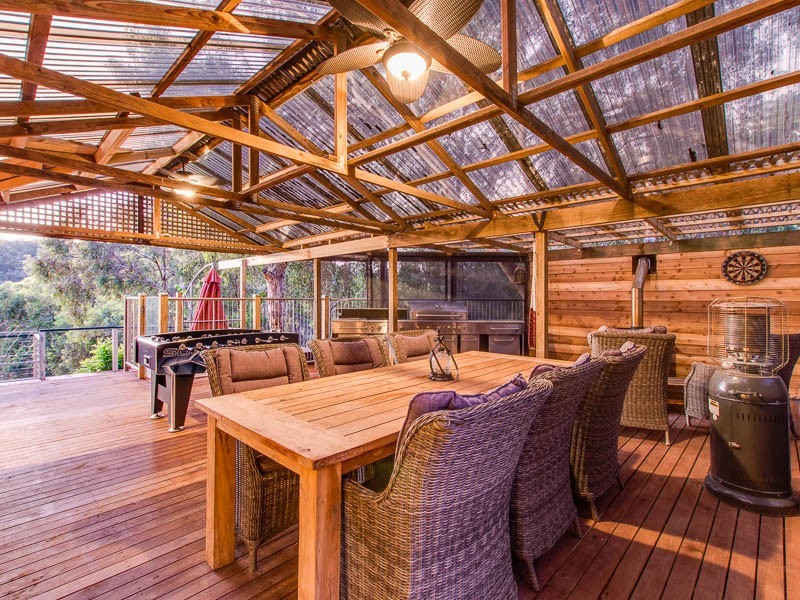 20 Barnes Road, Roleystone WA 6111