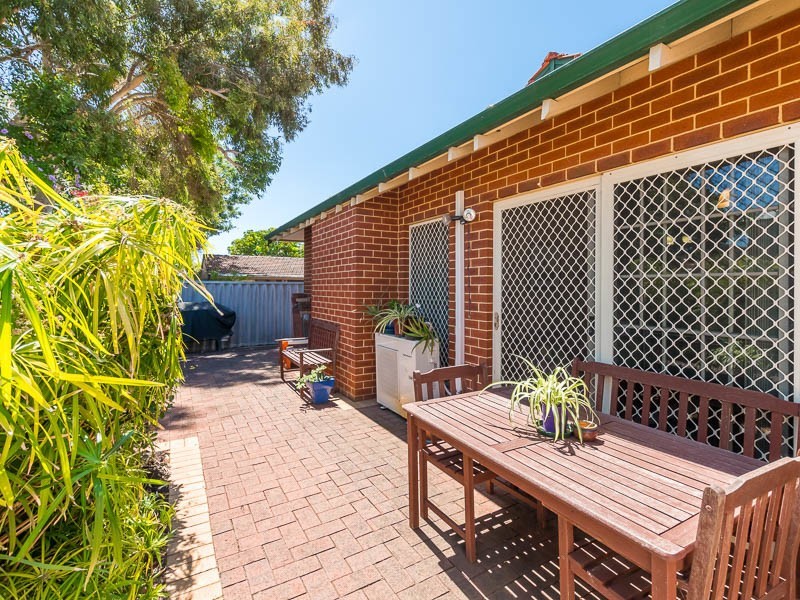 4/37 Harvey Street, Burswood WA 6100