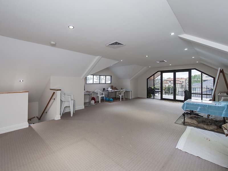 2 Thomas Street, South Perth WA 6151