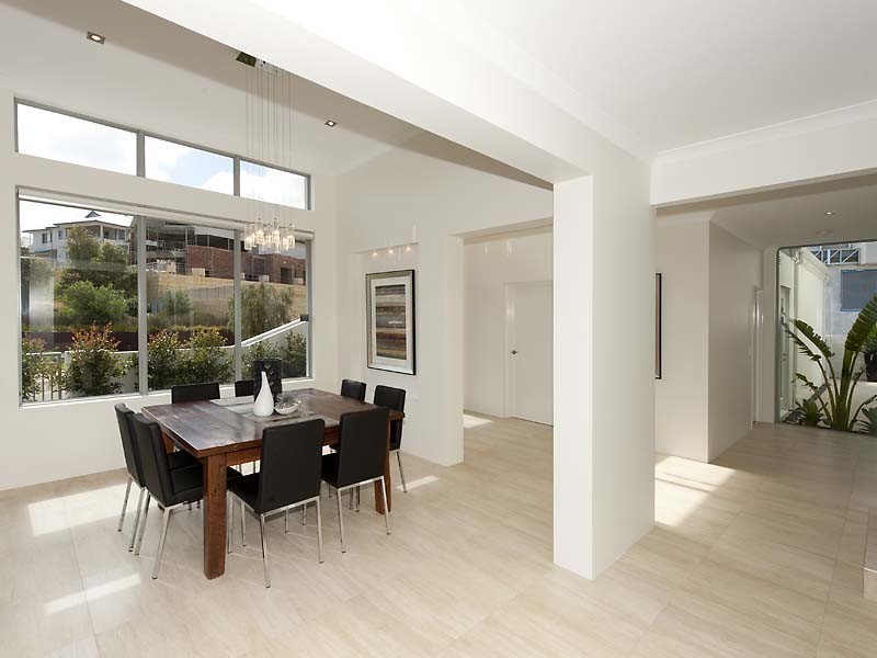 14 Huntress Avenue, North Coogee WA 6163