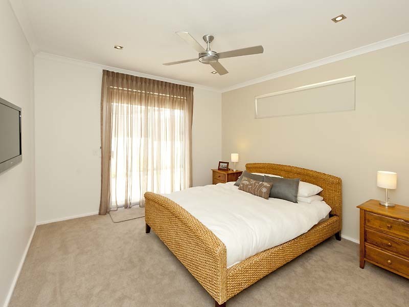 14 Huntress Avenue, North Coogee WA 6163