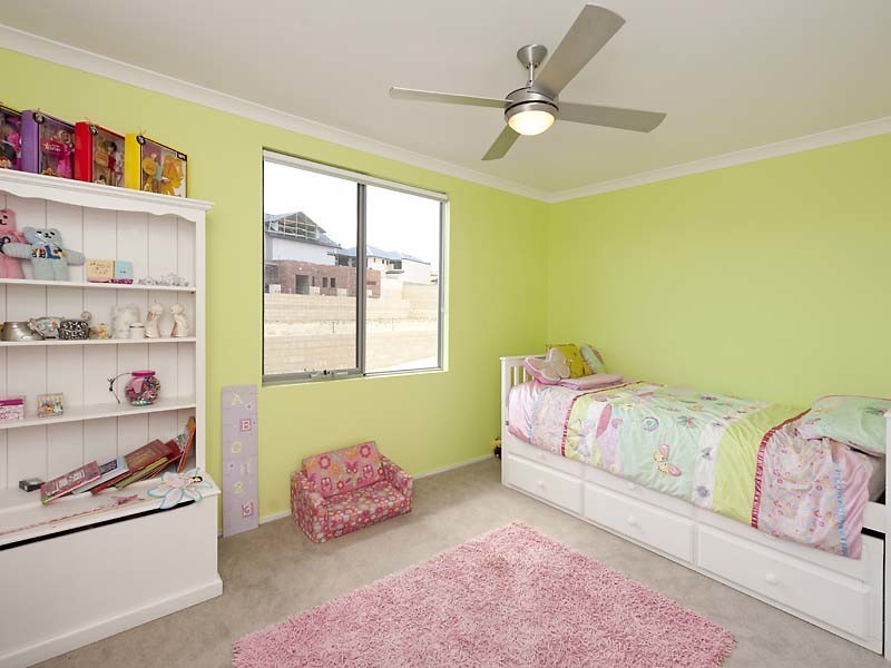 14 Huntress Avenue, North Coogee WA 6163