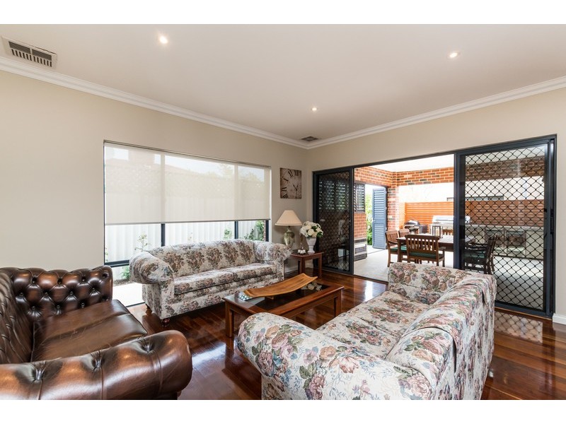 40A The Promenande, Mount Pleasant WA 6153