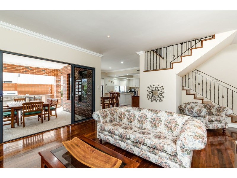 40A The Promenande, Mount Pleasant WA 6153