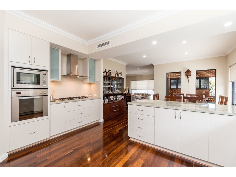 40A The Promenande, Mount Pleasant WA 6153