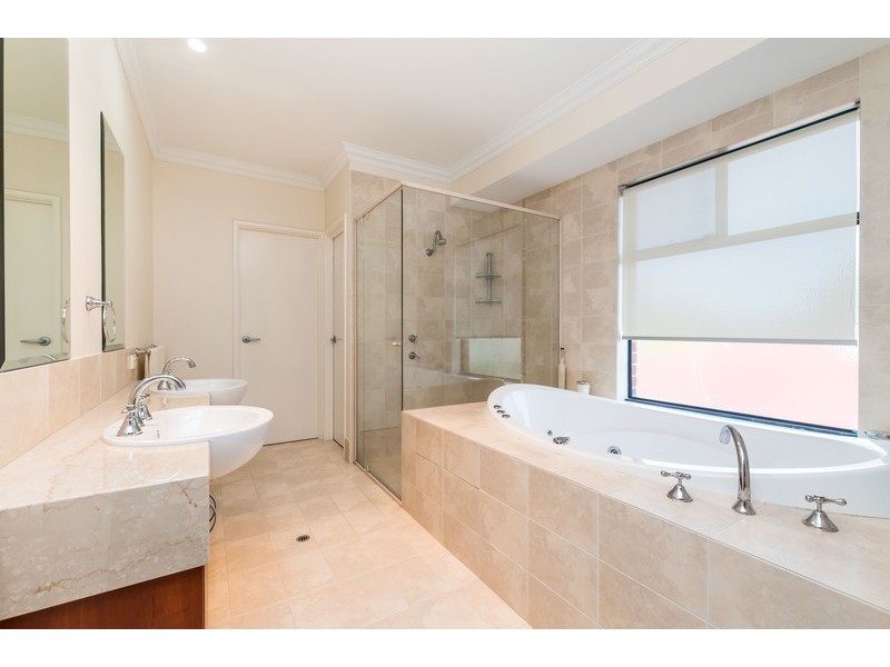 40A The Promenande, Mount Pleasant WA 6153