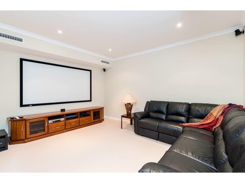 40A The Promenande, Mount Pleasant WA 6153
