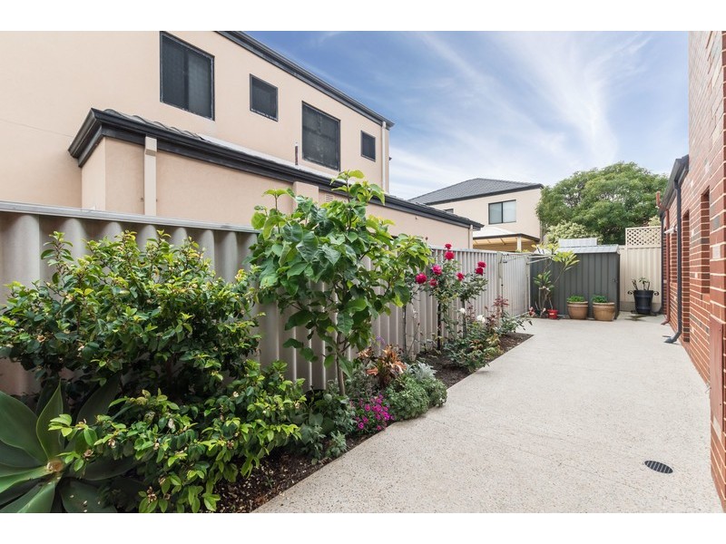 40A The Promenande, Mount Pleasant WA 6153