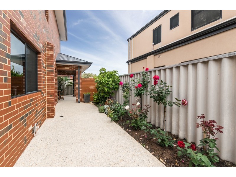 40A The Promenande, Mount Pleasant WA 6153