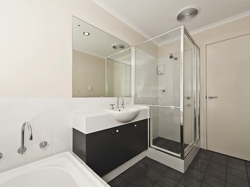 15 Buttercup Parkway, Halls Head WA 6210