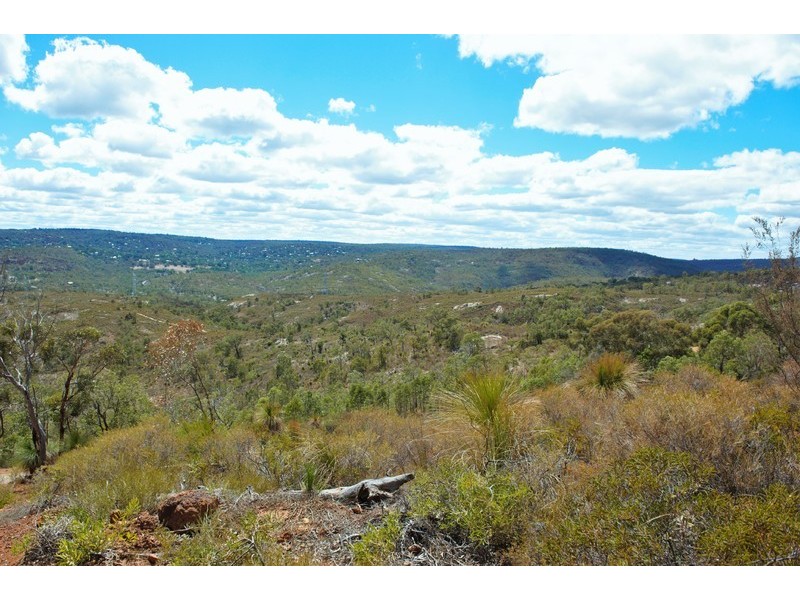 6 Ocean View Parade, Gooseberry Hill WA 6076