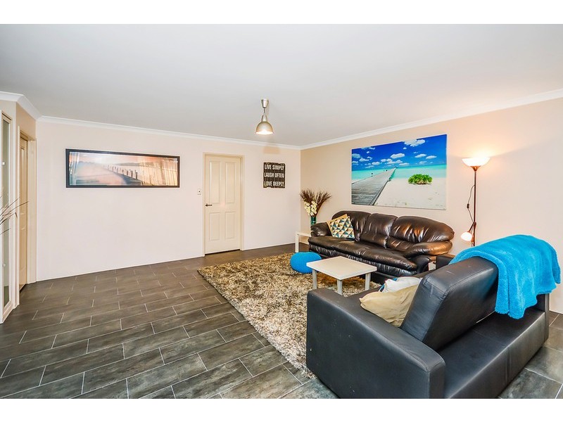 109 Gillam Drive, Seville Grove WA 6112