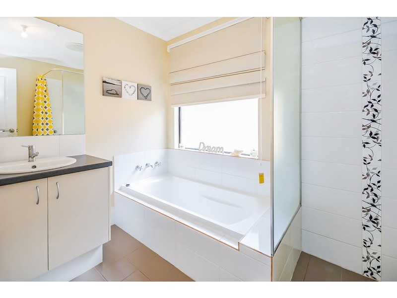 109 Gillam Drive, Seville Grove WA 6112