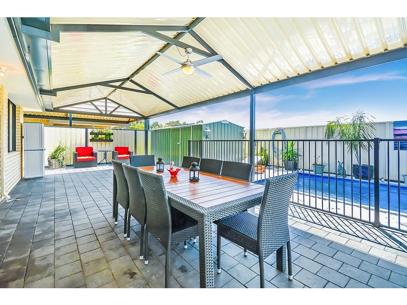 109 Gillam Drive, Seville Grove WA 6112