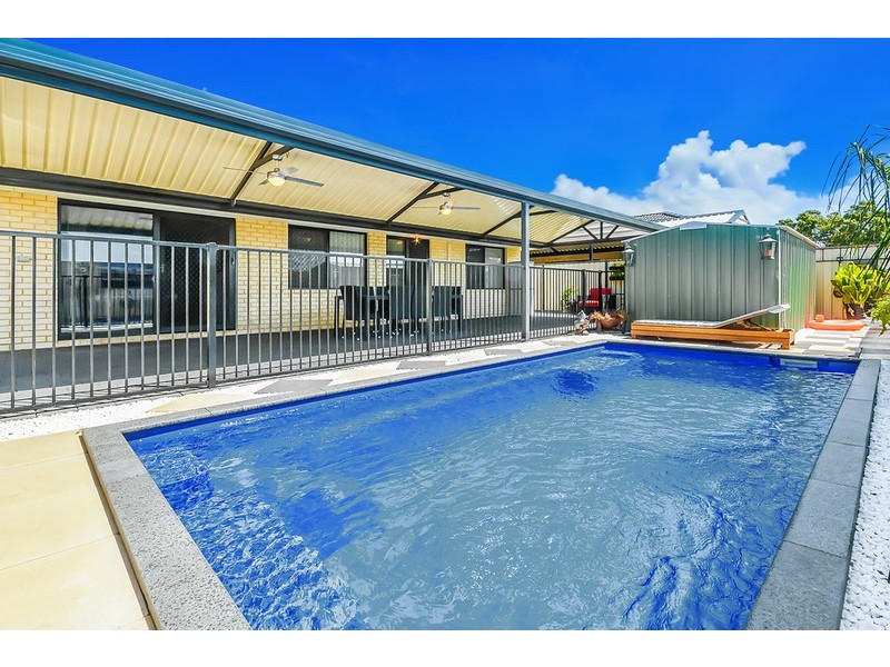 109 Gillam Drive, Seville Grove WA 6112
