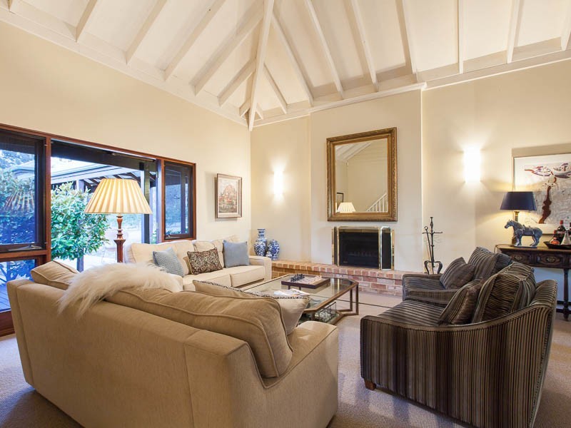 30 Grange Crescent, Gooseberry Hill WA 6076