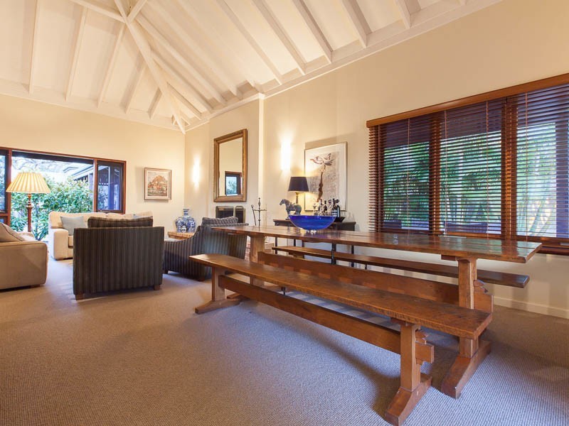 30 Grange Crescent, Gooseberry Hill WA 6076