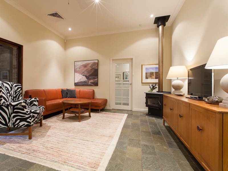 30 Grange Crescent, Gooseberry Hill WA 6076