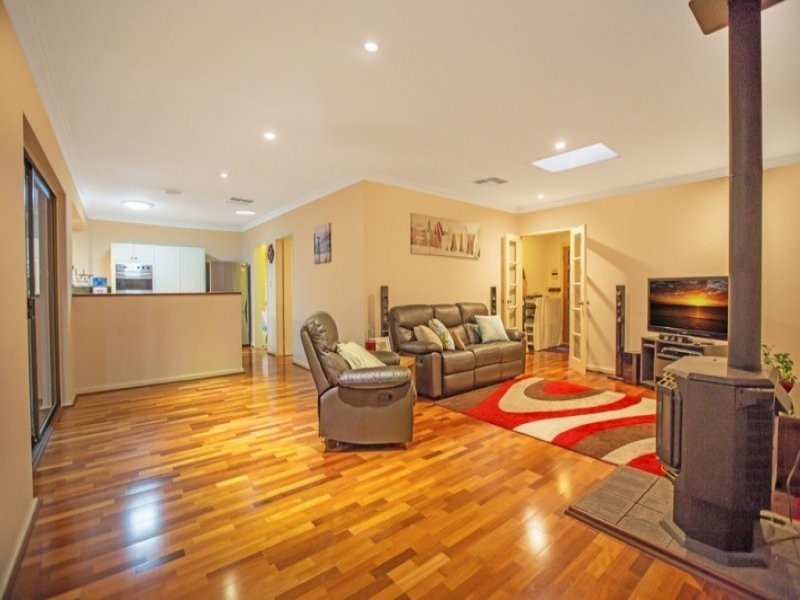 25 Hadley Gardens, Kardinya WA 6163