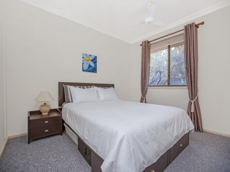 25 Hadley Gardens, Kardinya WA 6163