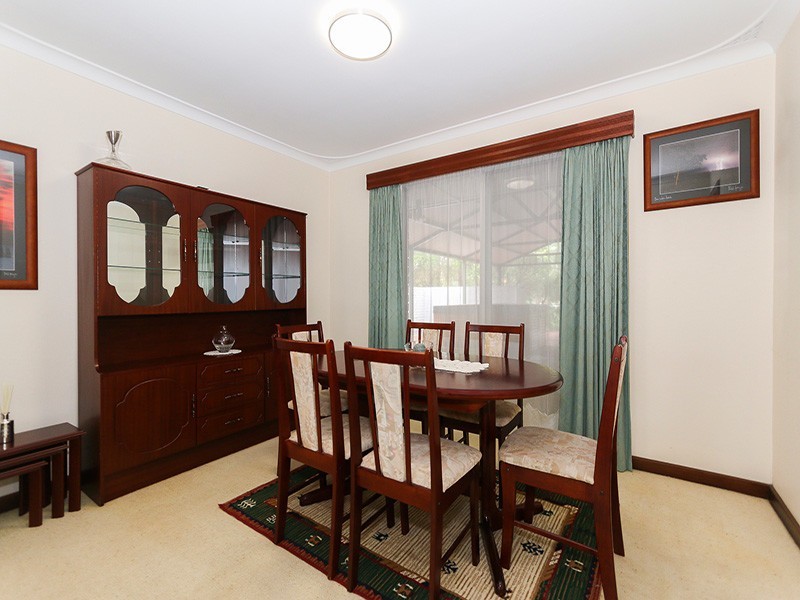 34 Heslop Road, Lesmurdie WA 6076