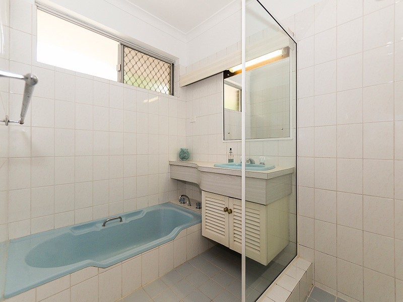 34 Heslop Road, Lesmurdie WA 6076