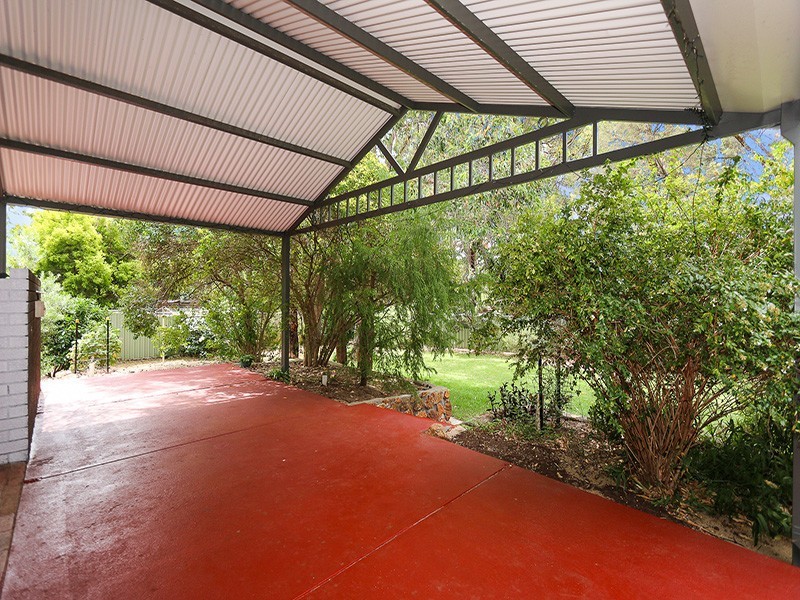 34 Heslop Road, Lesmurdie WA 6076